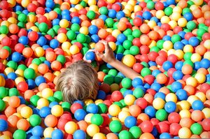 Mein Weg Hardenberg ball pit 1661374 Bild von Peggy und Marco Lachmann Anke auf Pixabay
