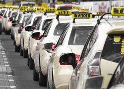 Urteil UN taxi 5347451 Bild von 12138562 auf Pixabay