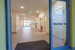 Hephata Stationseingang Hep 230208 747255 HDR Stefan Betzler