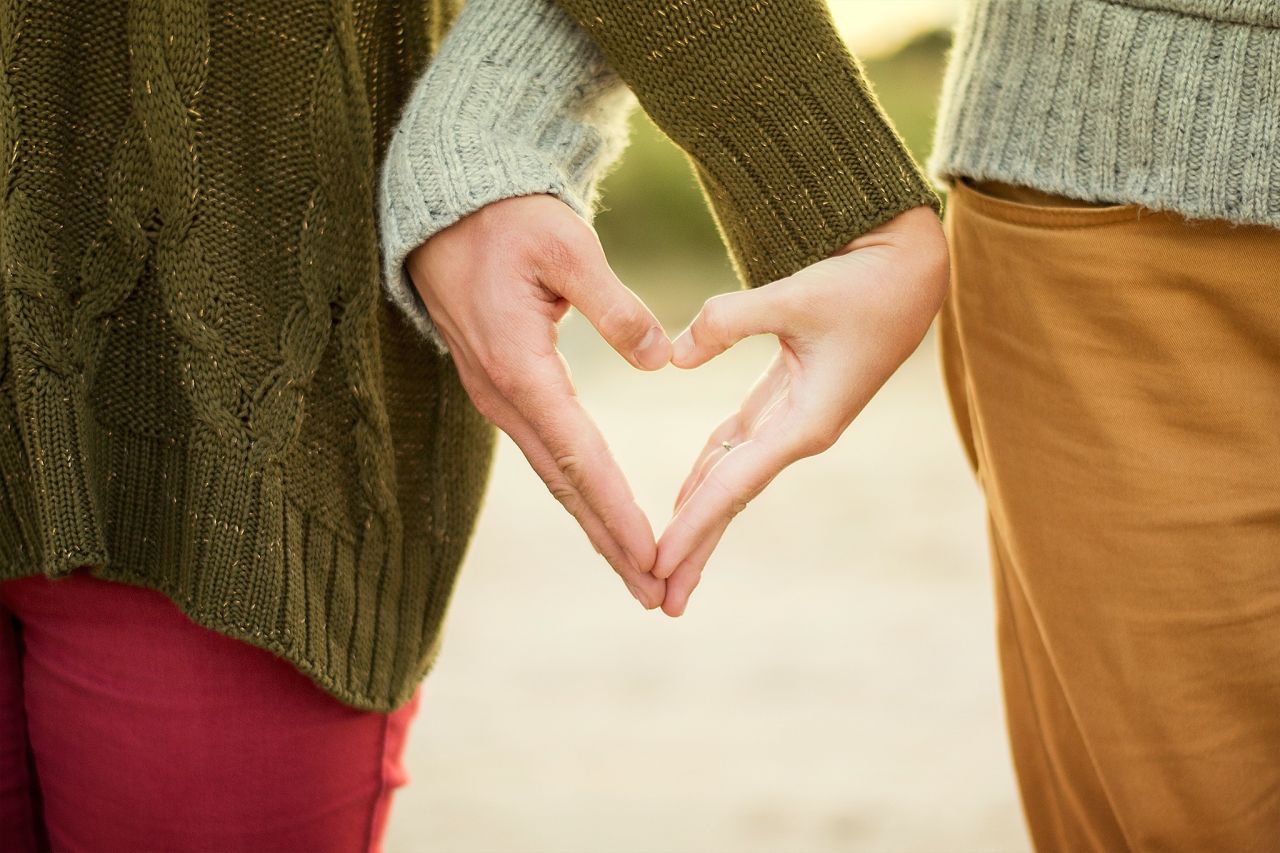 5 gesetzliche Betreuung hands 1150073 pixabay